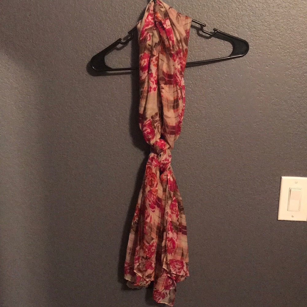 Scarf